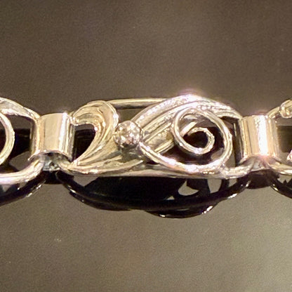 Antik dansk skønvirke sølv armbånd, fra start 1900 tallet