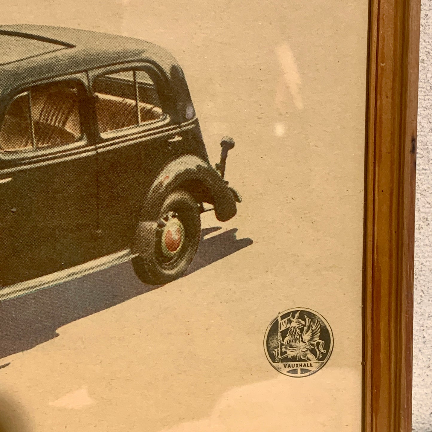 Vauxhall. Originalt indrammet bil udklip, fra midt 1900 tallet.