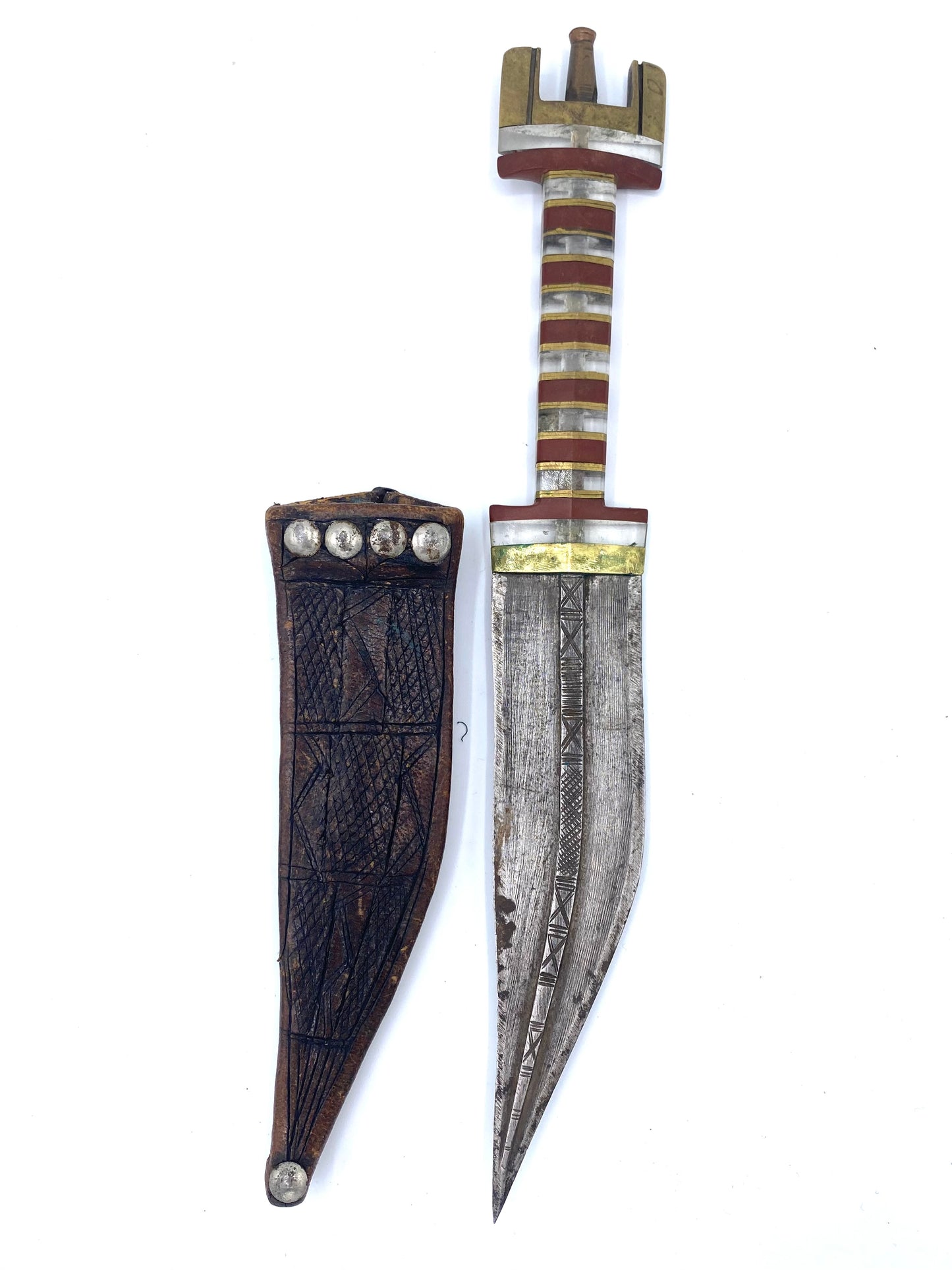 Afrikansk Billao kniv med skede. Fra Somalia. Start/midt 20. årh