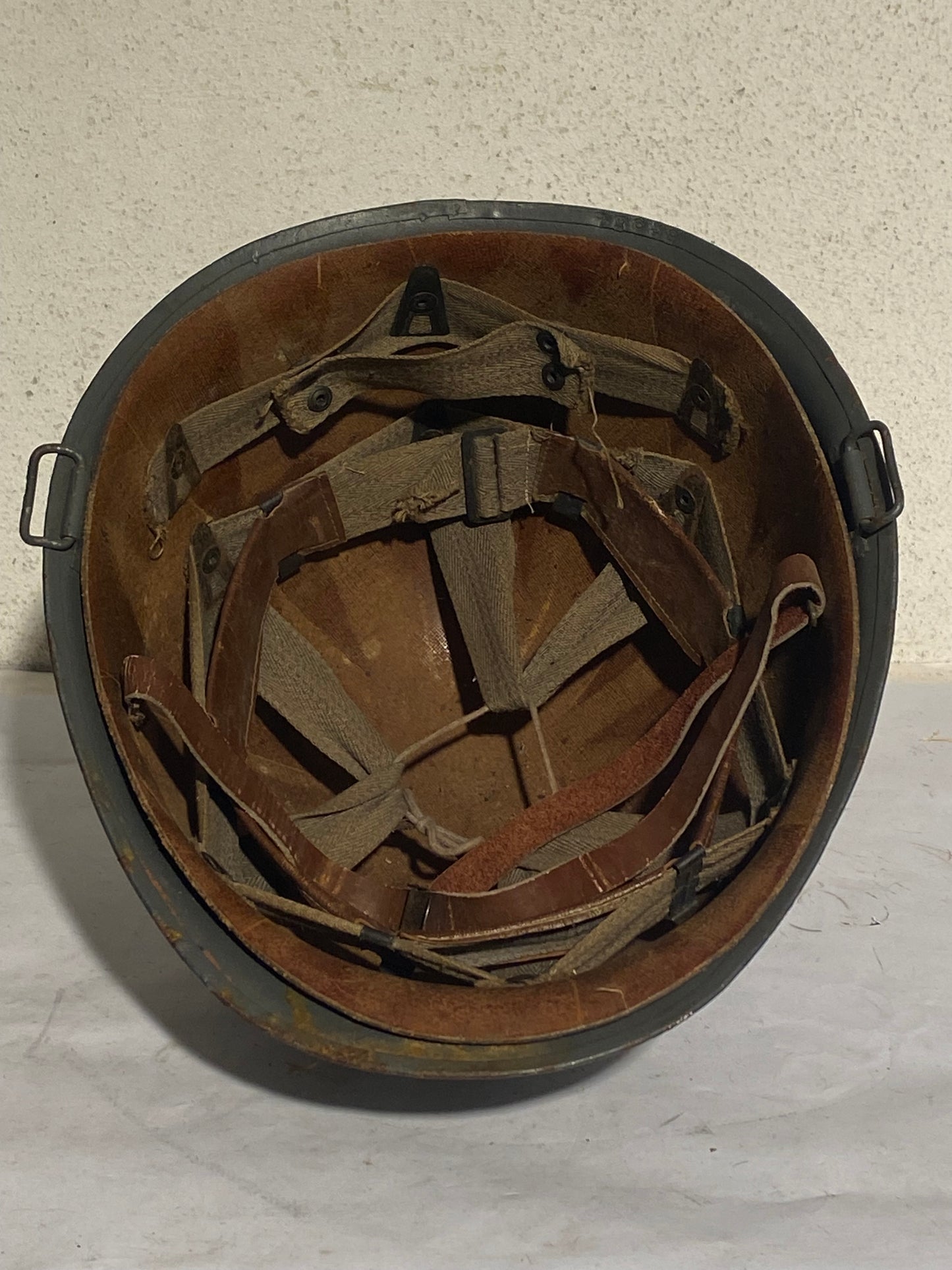 Dansk m/48 stålhjelm, tidlig fiber-type, start-1950'erne