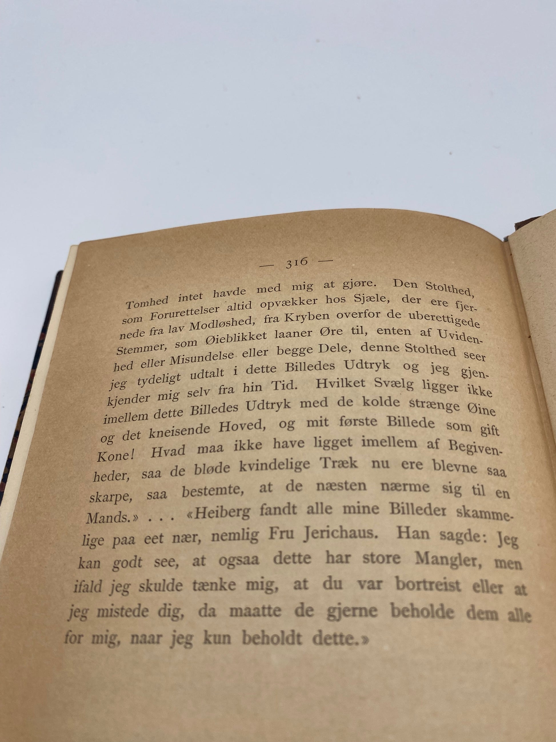 Et Liv. Af Johanne Luise Heiberg. 3. Del. Antikvarisk dansk bog. 1. Udgave. 1. Oplag. Fra 1892