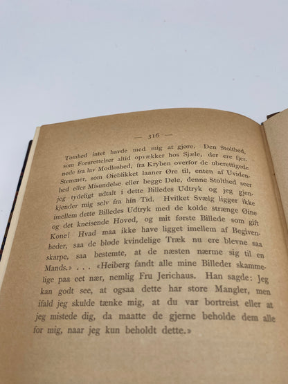 Et Liv. Af Johanne Luise Heiberg. 3. Del. Antikvarisk dansk bog. 1. Udgave. 1. Oplag. Fra 1892