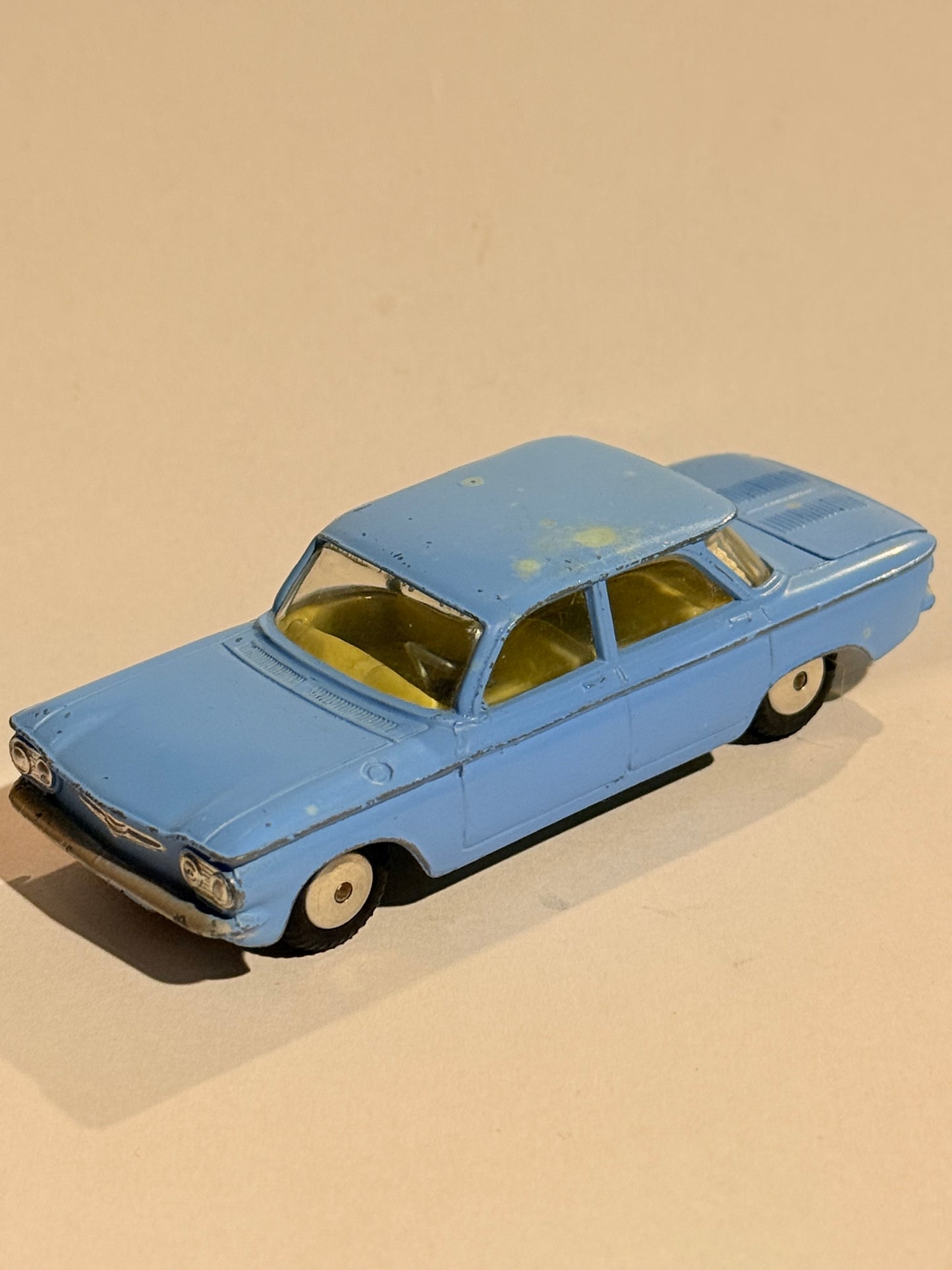 Corgi Chevrolet corvair diecast legetøjsbil