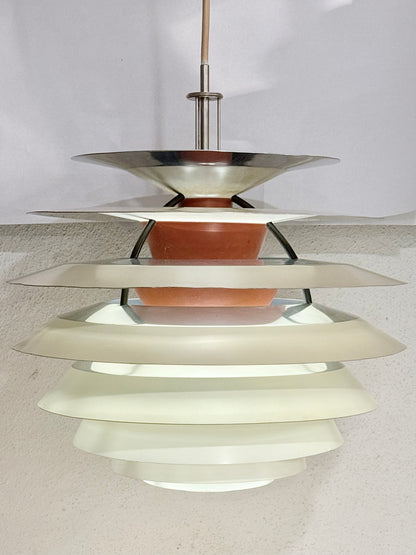 Poul Henningsen. PH Kontrast loft lampe, for Louis Poulsen. 1962