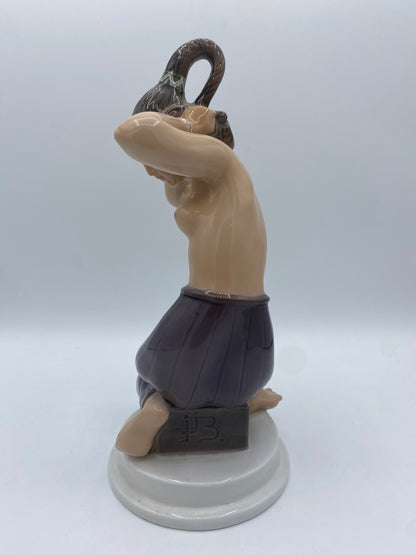 Jens Jacob Bregnø (1877-1946) for Dahl Jensen. “Morgen” nr. 1177. Porcelæn. Danmark. Start/midt 20. årh