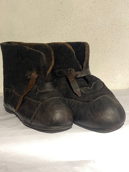 Sjældne tyske WW2 vinter vagtpost-støvler. Sen variant, fra 1944-45