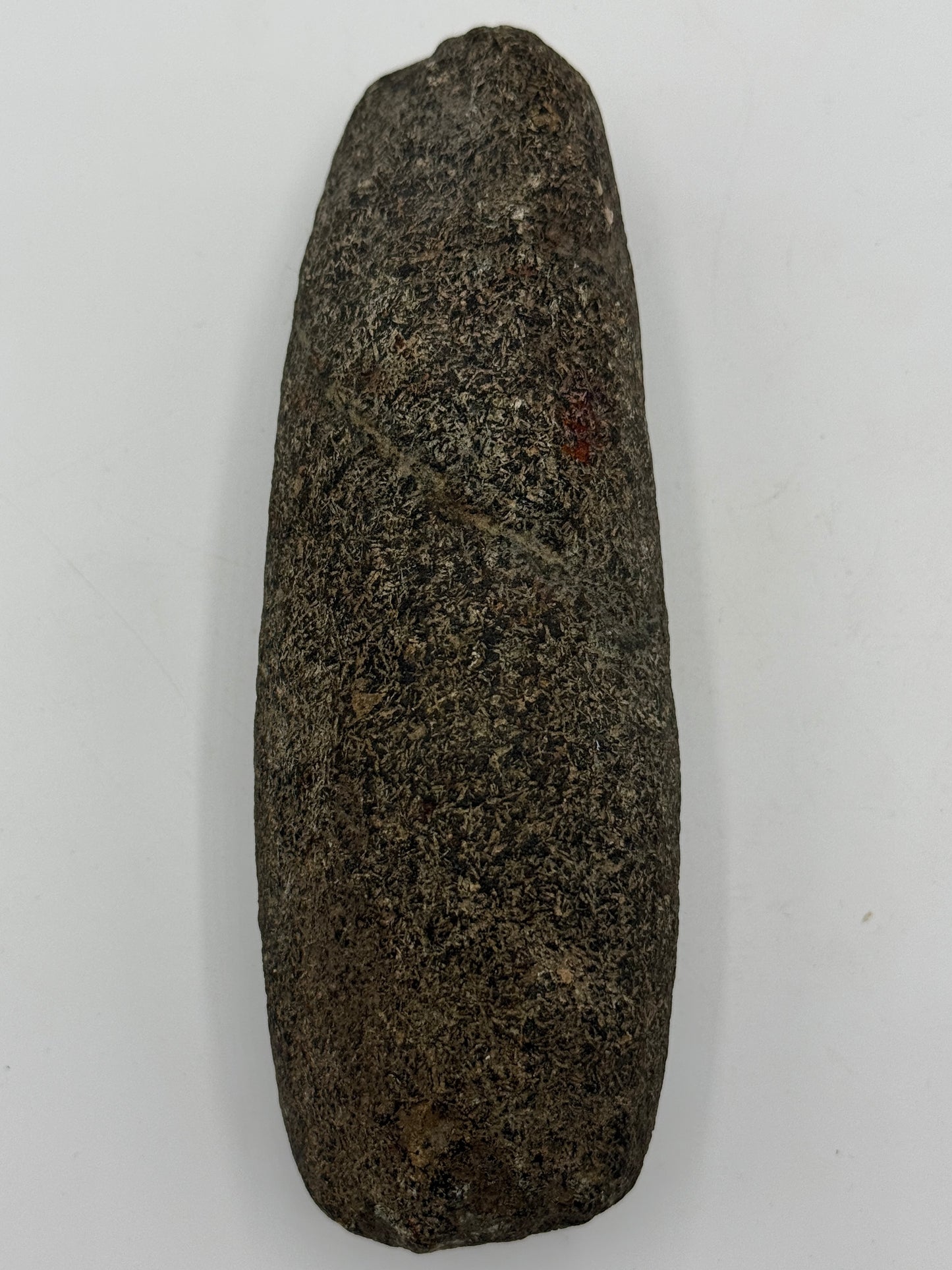Dansk Stenalder. Trindøkse i bjergart, Kongemose/Ertebølle kultur 6000-4000 F.Kr
