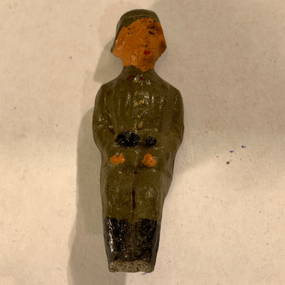 Lineol / Elastolin German soldier, for vehicle, from the 1930s.