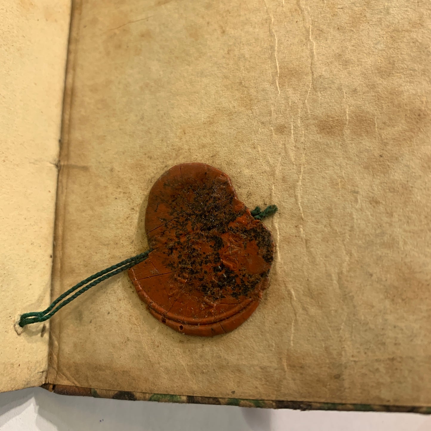 Skudsmaalsbog med lak segl-Martha Pedersdatter, fra 1845.