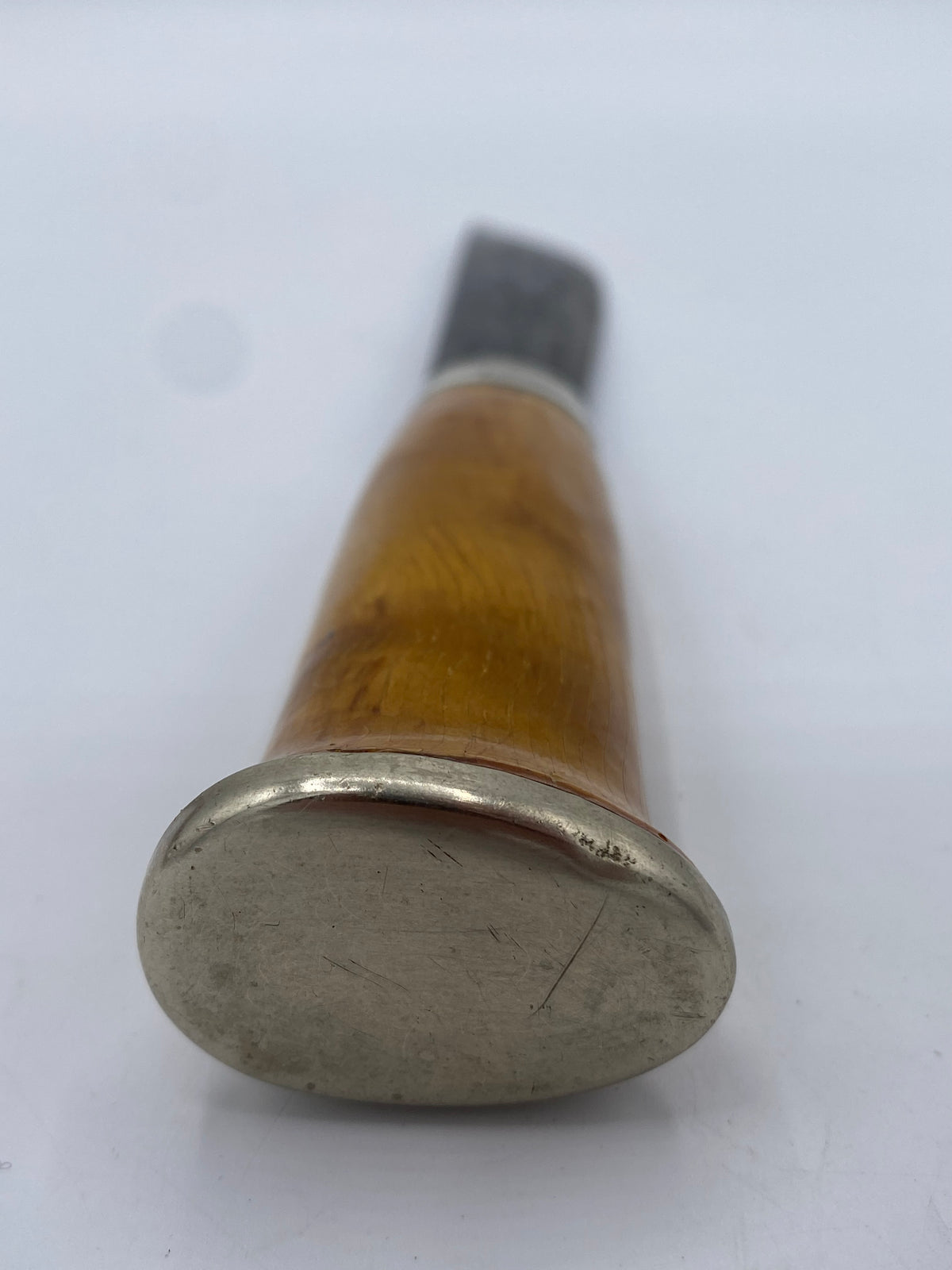 Ældre Marttiini kniv med skede. Finland. 20. Årh.