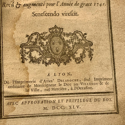 ASTRONOMISK OG HISTORISK ALMANAK AF BYEN LYON. Fransk bog fra 1745.