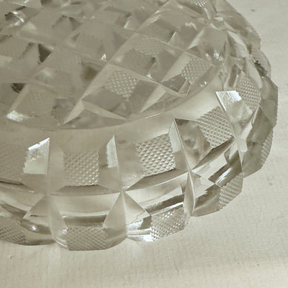 Ældre Bøhmisk krystal glas Bonbonniere.