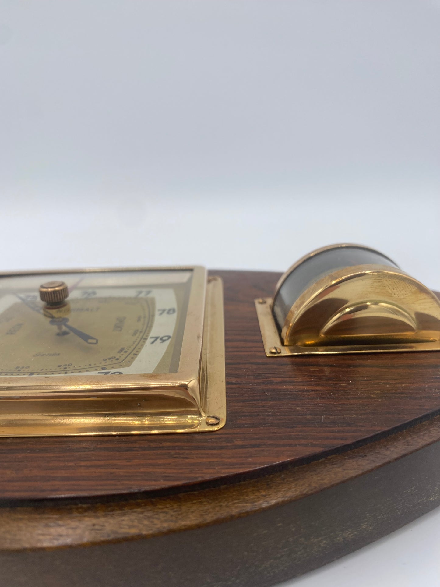 Art Deco Genia Barometer med Thermometer. Danmark. Start/midt 20. Årh