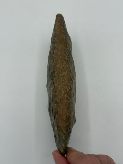 Dansk Stenalder. Tyndnakket firsidet flintøkse type VI. Dyssetid 3500-3000 F.Kr