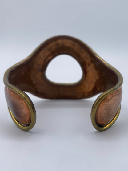 Vintage dansk armring i messing og kobber. Fra midt 1900-tallet