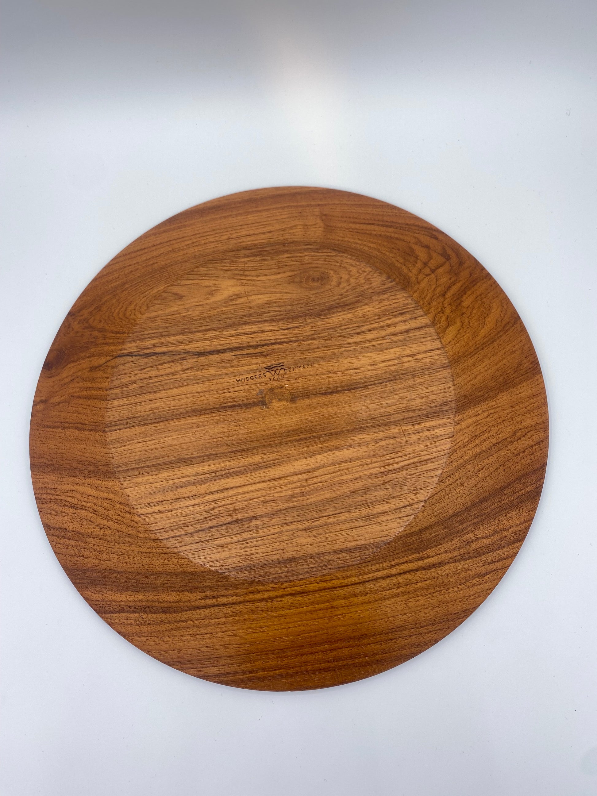 Wiggers. Vintage Dansk design Teaktræ fad, fra 1960'erne