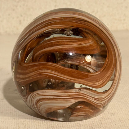Vintage glas kugle brevvægt.