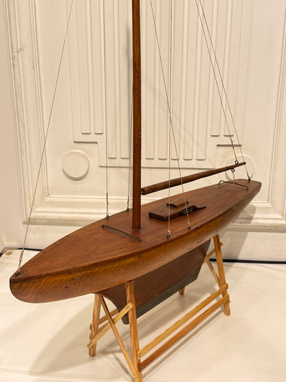 Antik håndbygget Pond Yacht Model. Danmark. Fra 1920érne