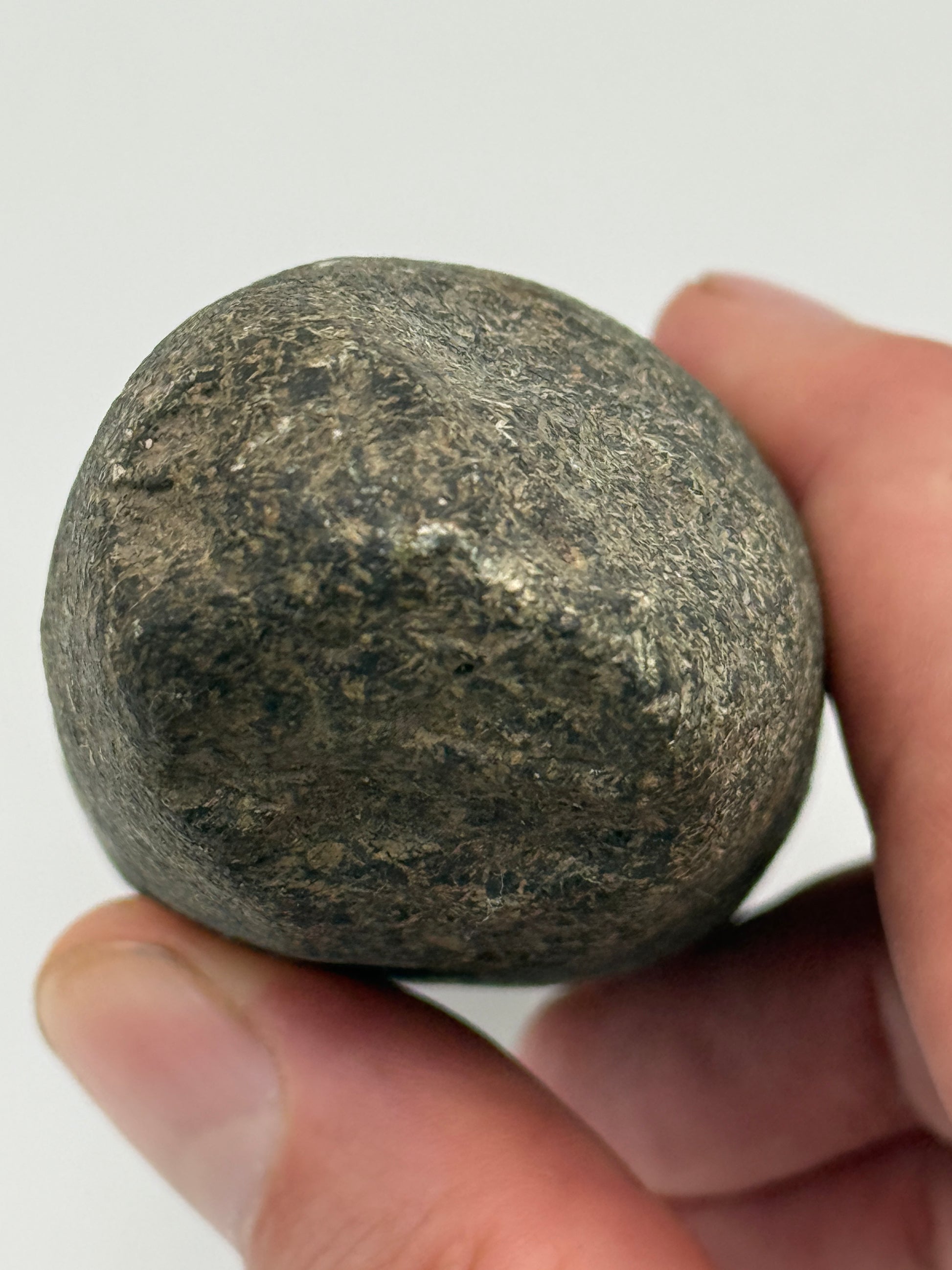 Dansk Stenalder. Trindøkse i bjergart, Kongemose/Ertebølle kultur 6000-4000 F.Kr