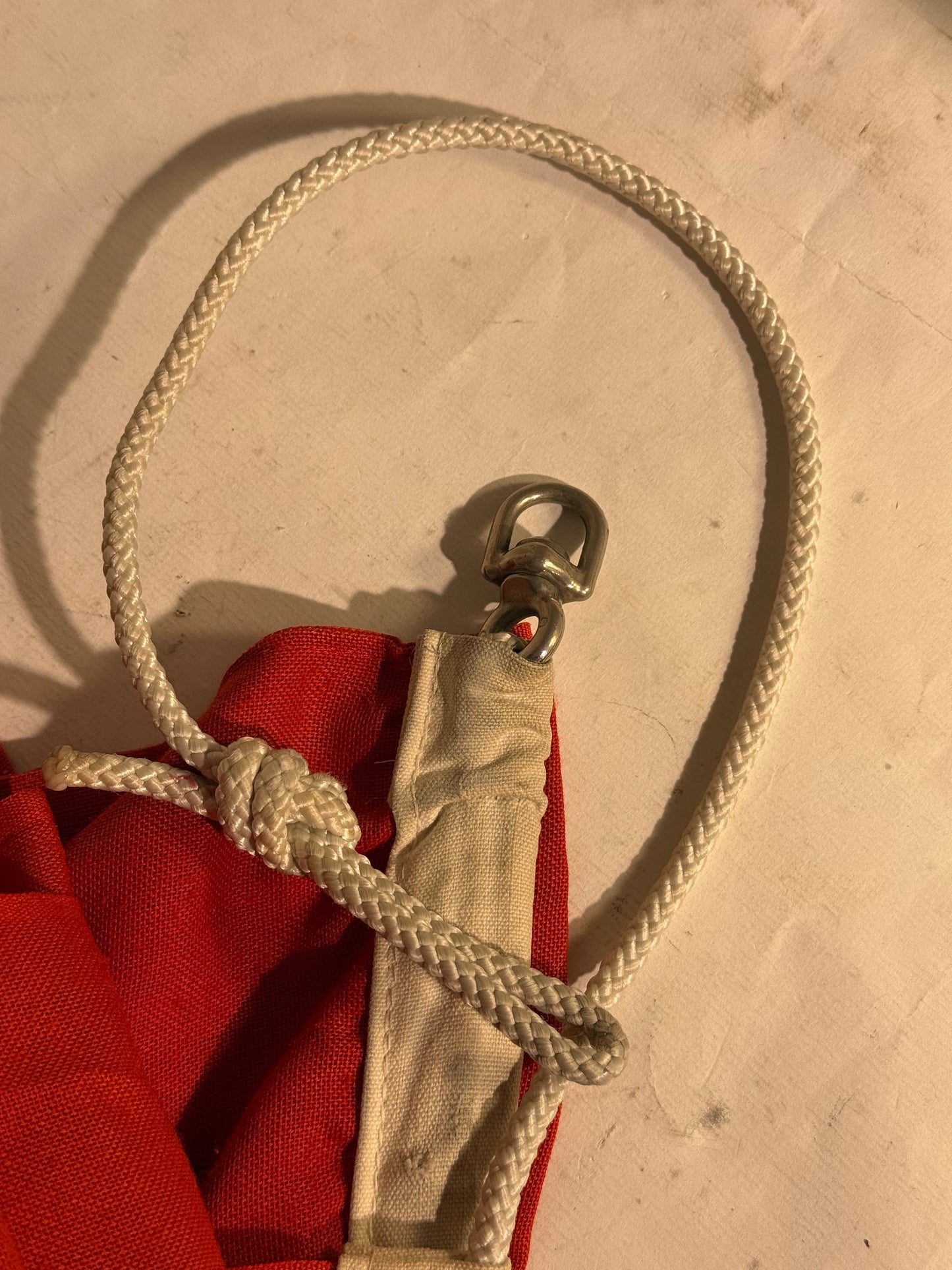 Vintage Dannebrog flag 160x220 til flagstangen, fra midt 1900 tallet.