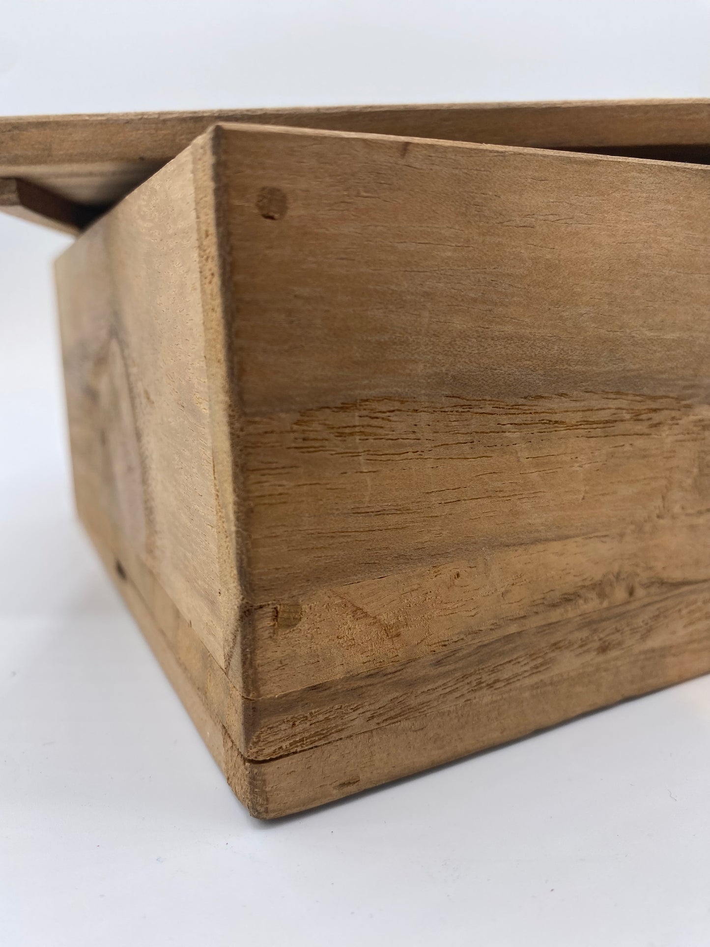 Traditionel japansk tomobako æske