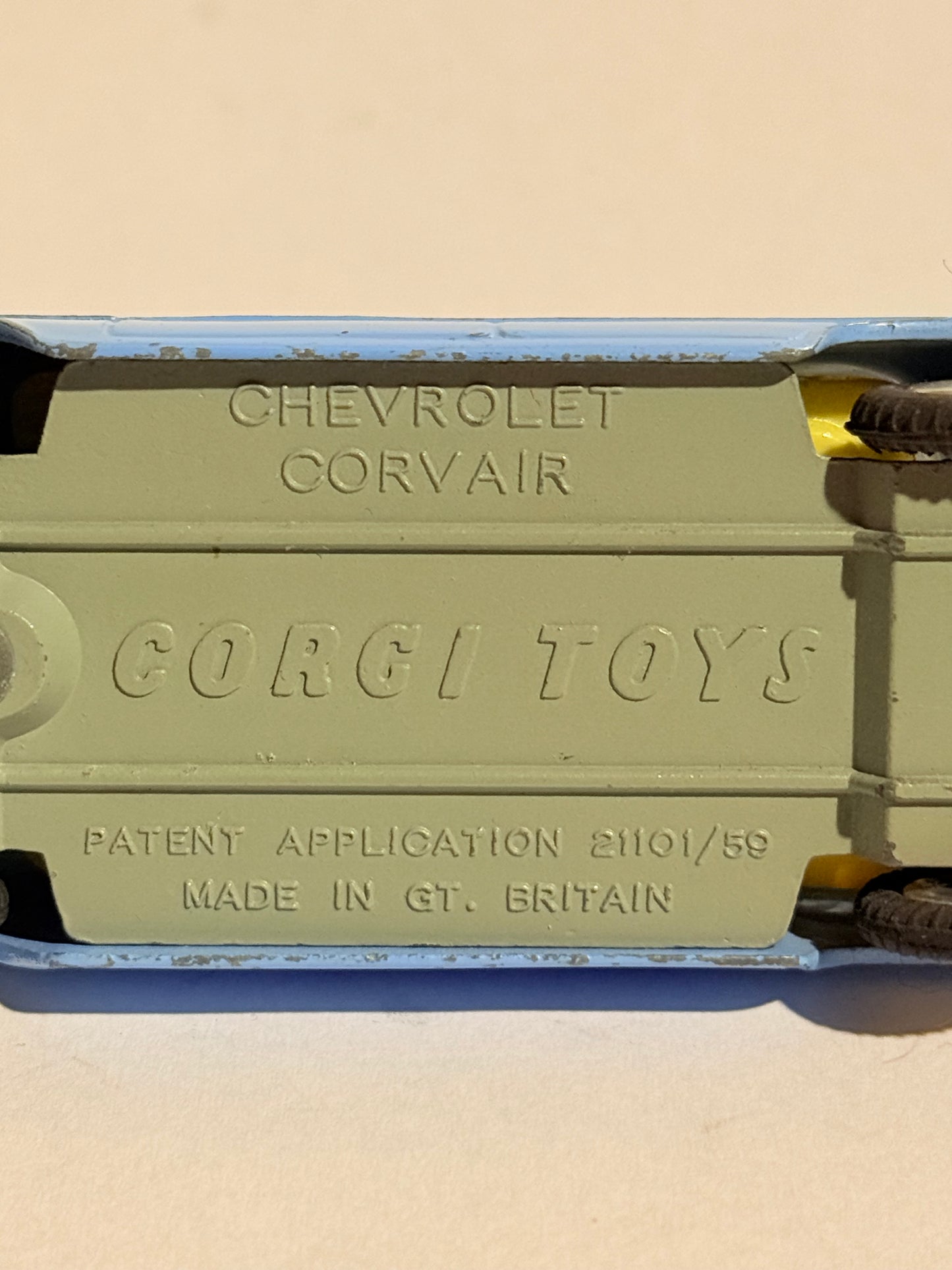 Corgi Chevrolet corvair diecast legetøjsbil