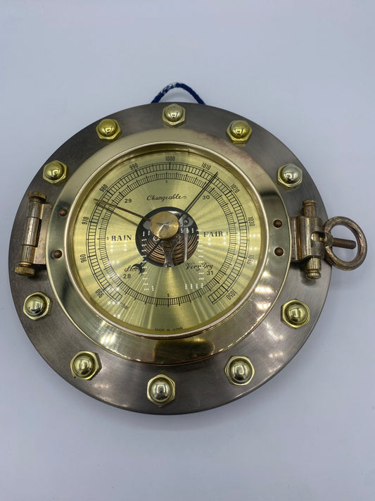 Vintage Japansk Barometer i koøje-/Skibsvindue-design. Japan. Slut 20. Årh