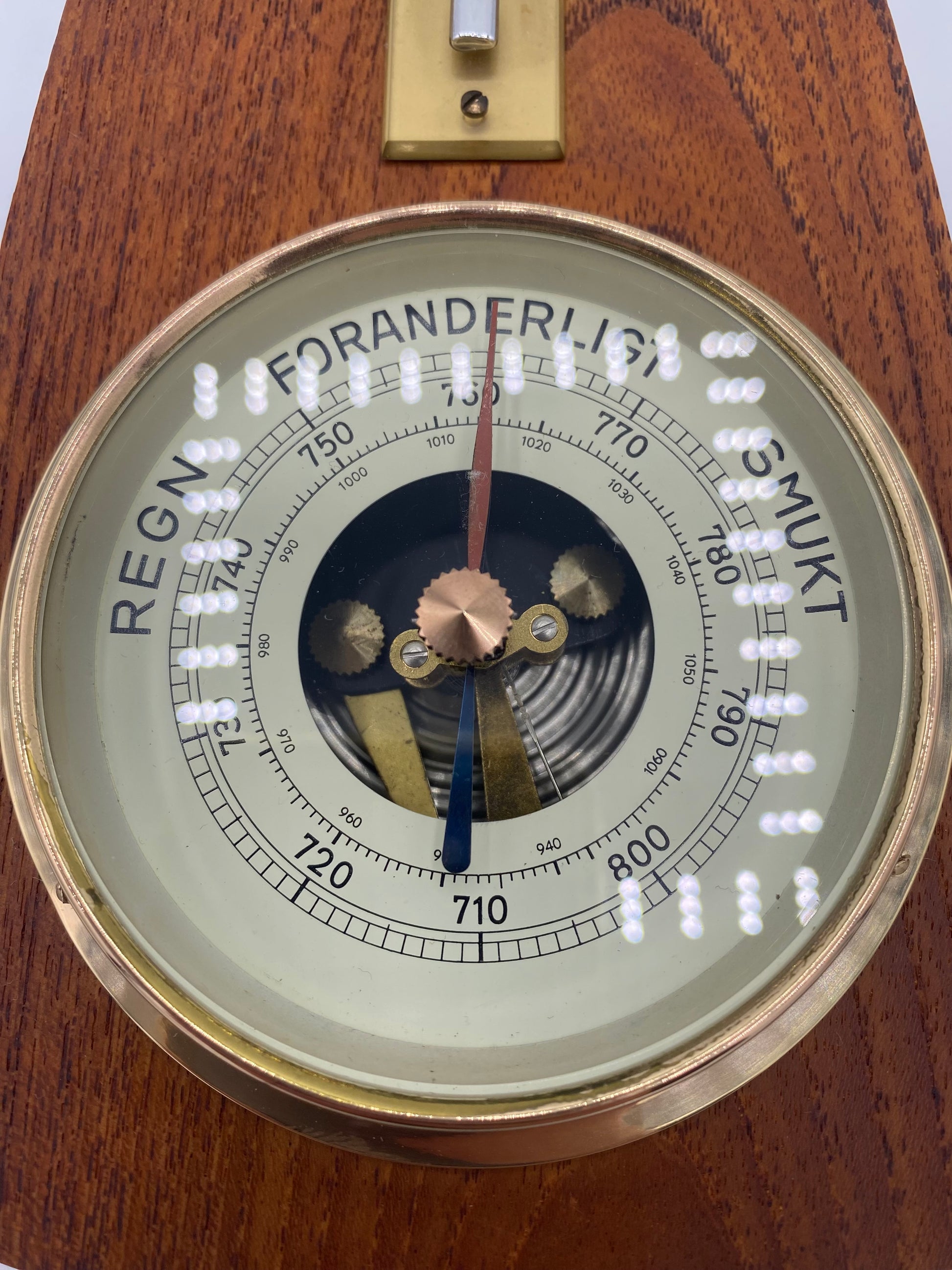 Vintage Barometer med Thermometer. Danmark. Midt 20. Årh