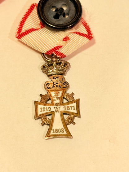 Ordenssæt for det danske Ridderkors - Chr. X version.