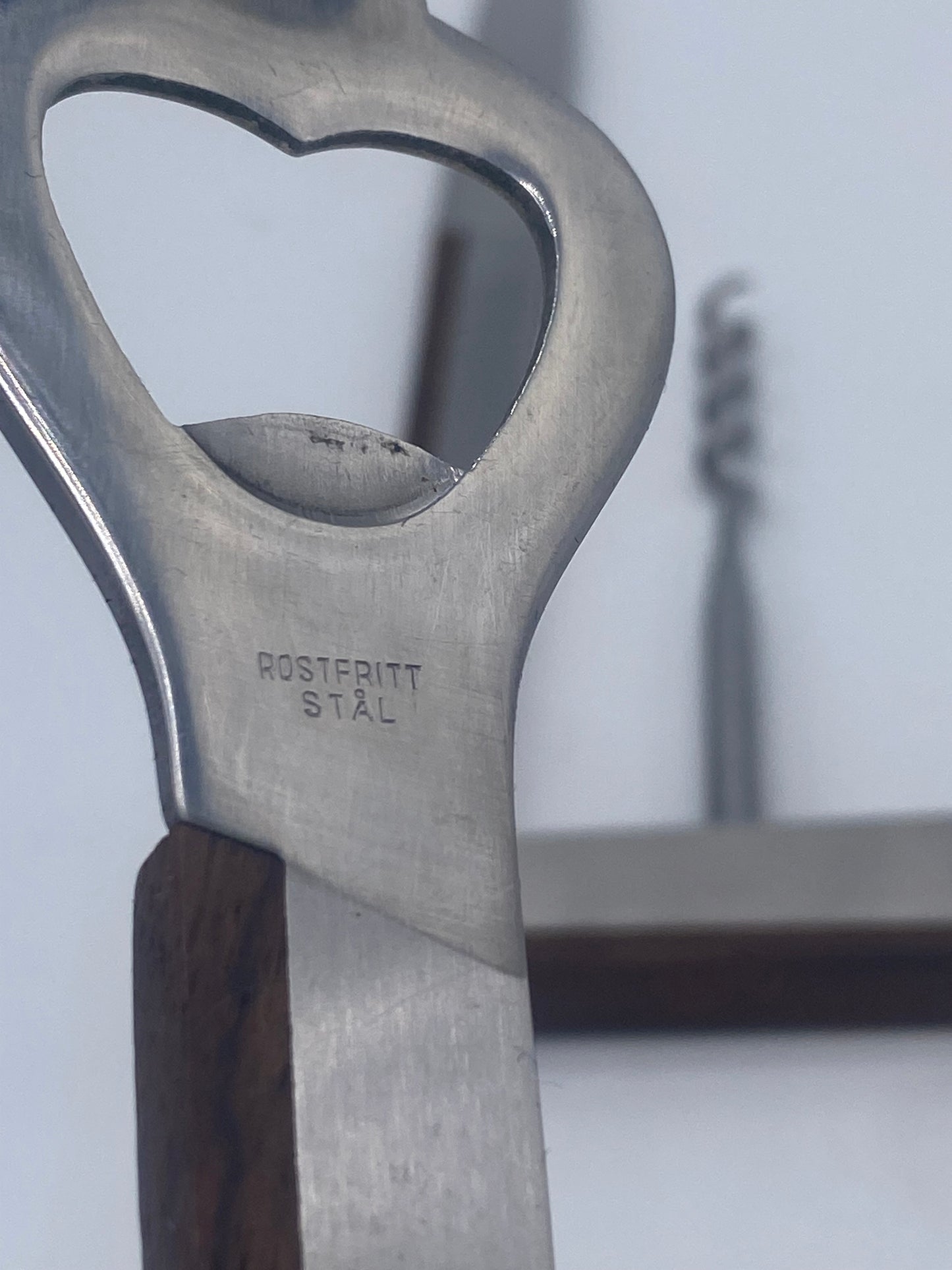 Vintage mid century modern cocktailsæt i palisander og rustfrit stål. Japan. Midt 20. Årh