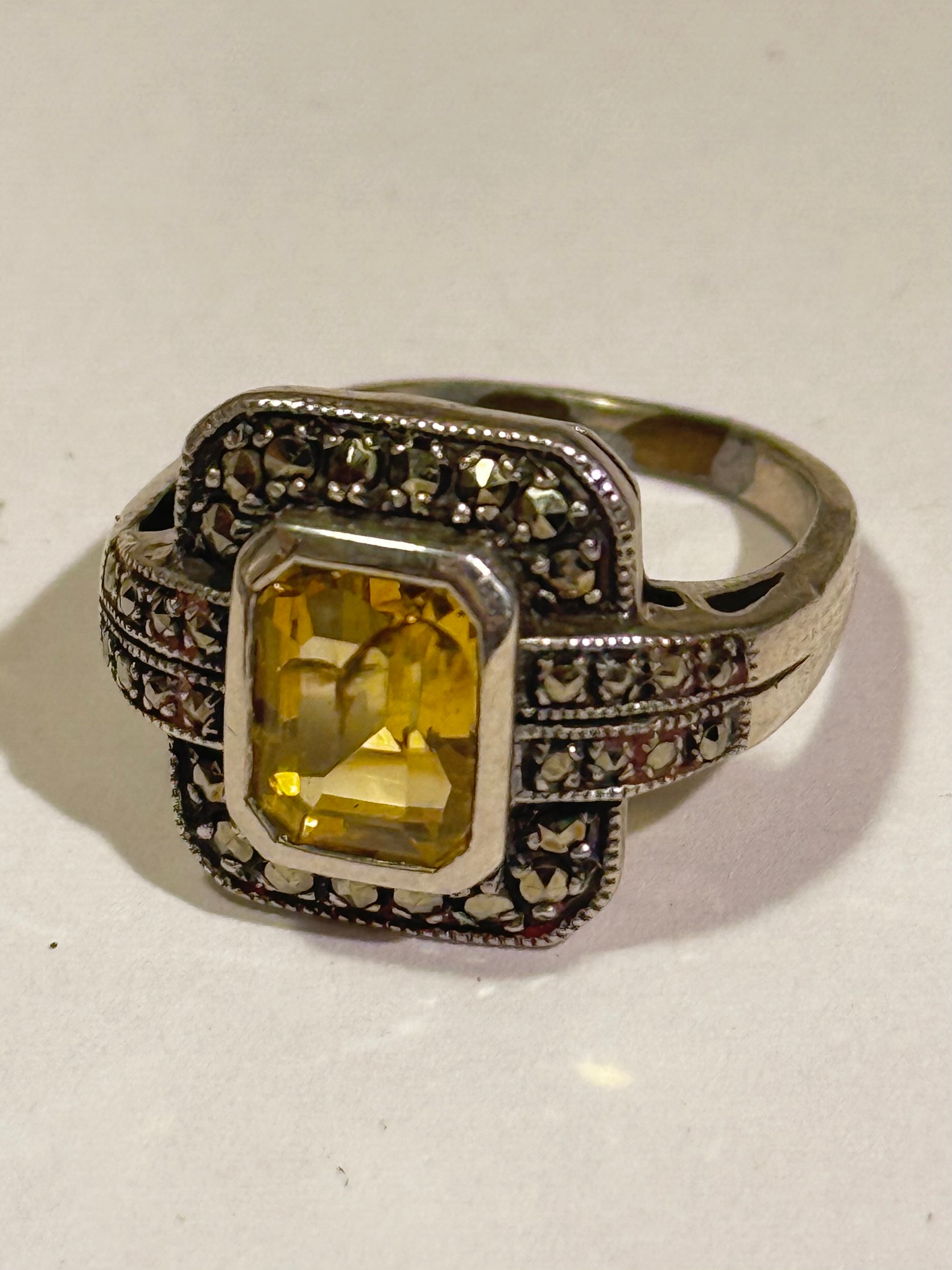 Art deco citrin, pyrit & sølv ring, fra 1930érne