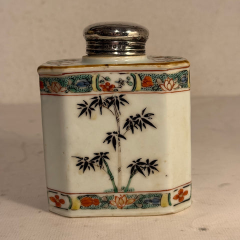 Antik Famille verte Kangxi tea caddy, Qing dynastiet (år 1662-1722.)