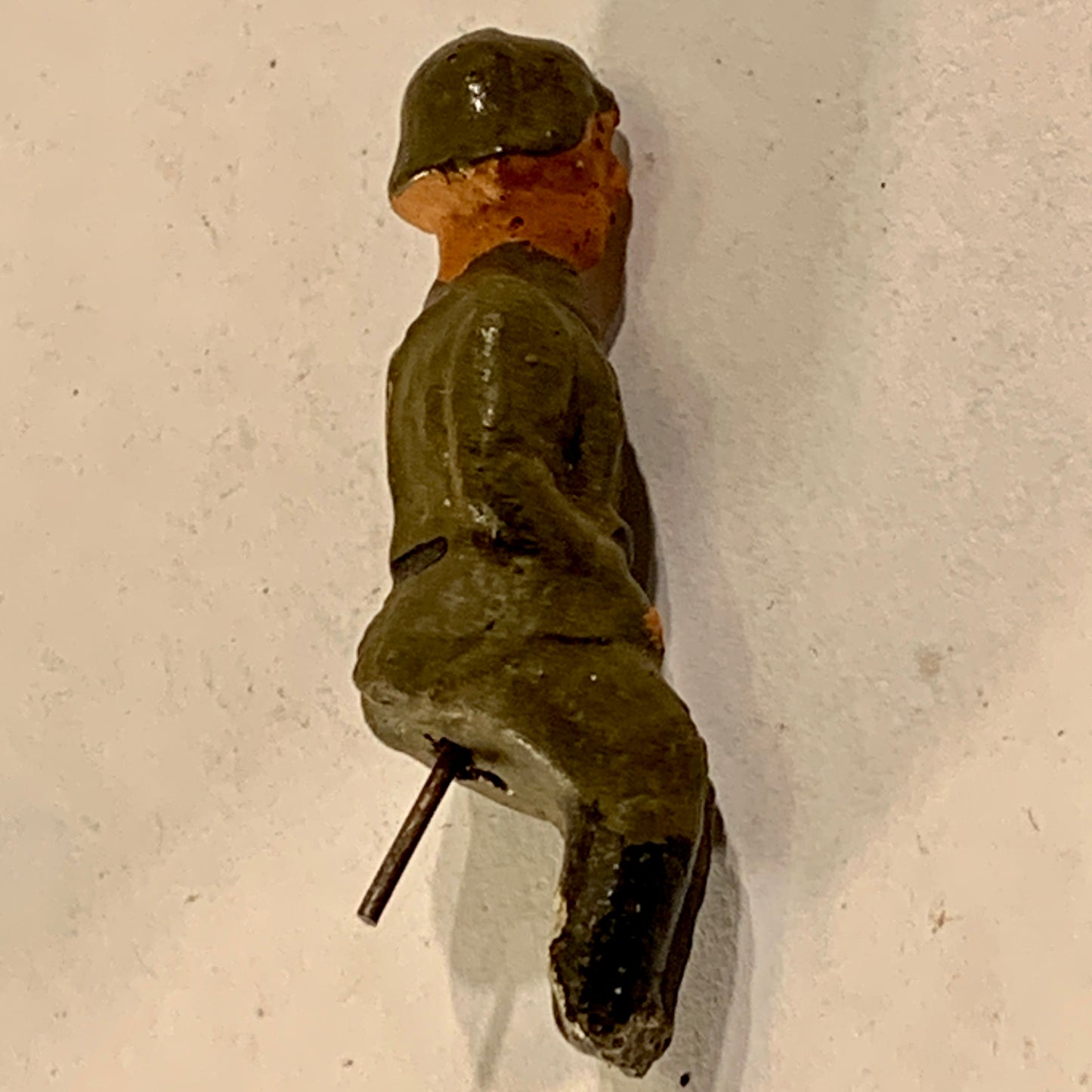 Lineol / Elastolin German soldier, for vehicle, from the 1930s.