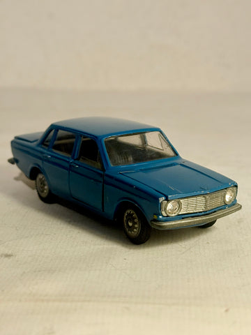 TEKNO Denmark Volvo 144 No. 822.