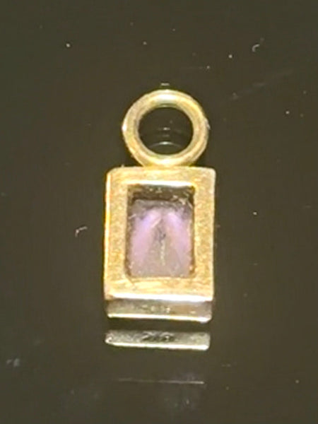 Vintage 8K. Guld charm / vedhæng, med Amethyst.