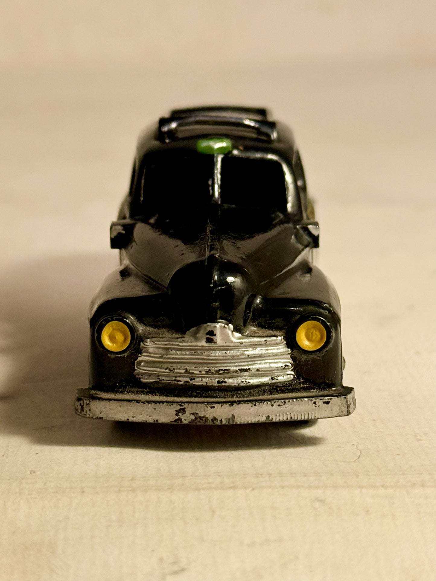 TEKNO Denmark Ford taxabil No. 428.