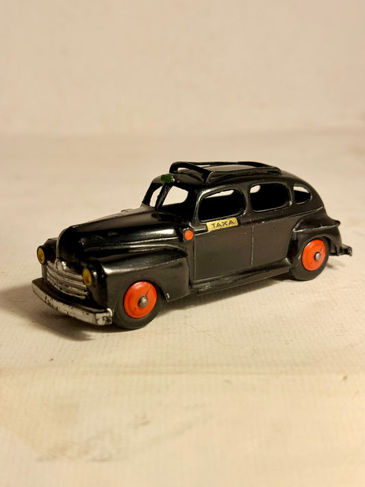 TEKNO Denmark Ford taxabil No. 428.