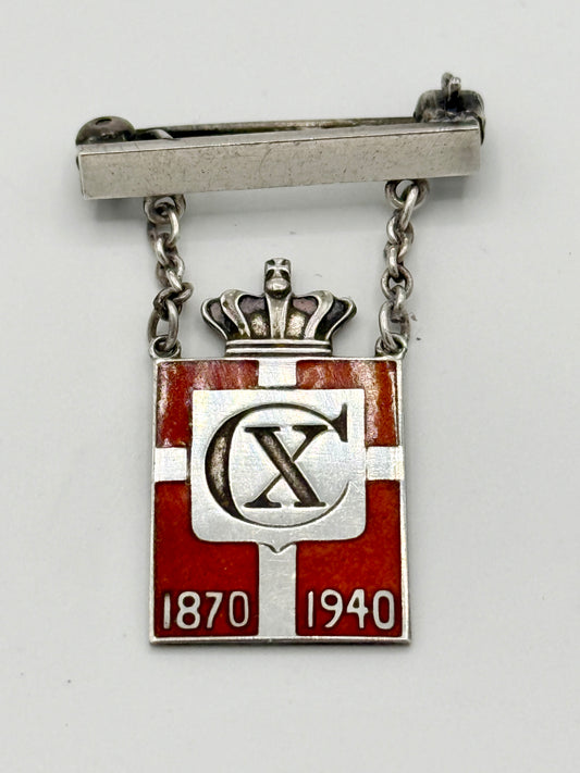 Georg Jensen Chr.X. Kongemærke 1870-1940 med lænker
