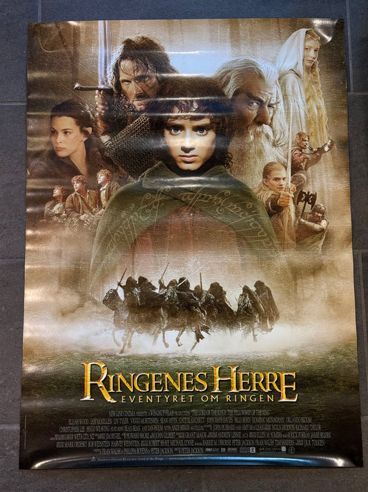 Ringenes Herre, Eventyret om ringen. Original dansk premiere plakat, fra 2001.