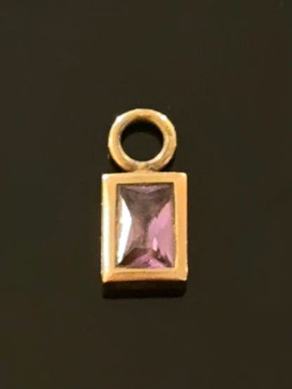 Vintage 8K. Guld charm / vedhæng, med Amethyst.
