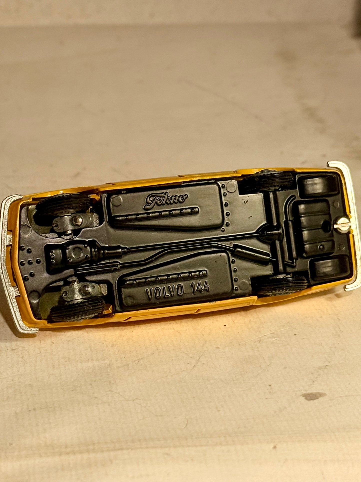 TEKNO Volvo 144 Hollandsk politibil No. 822. NEAR MINT.