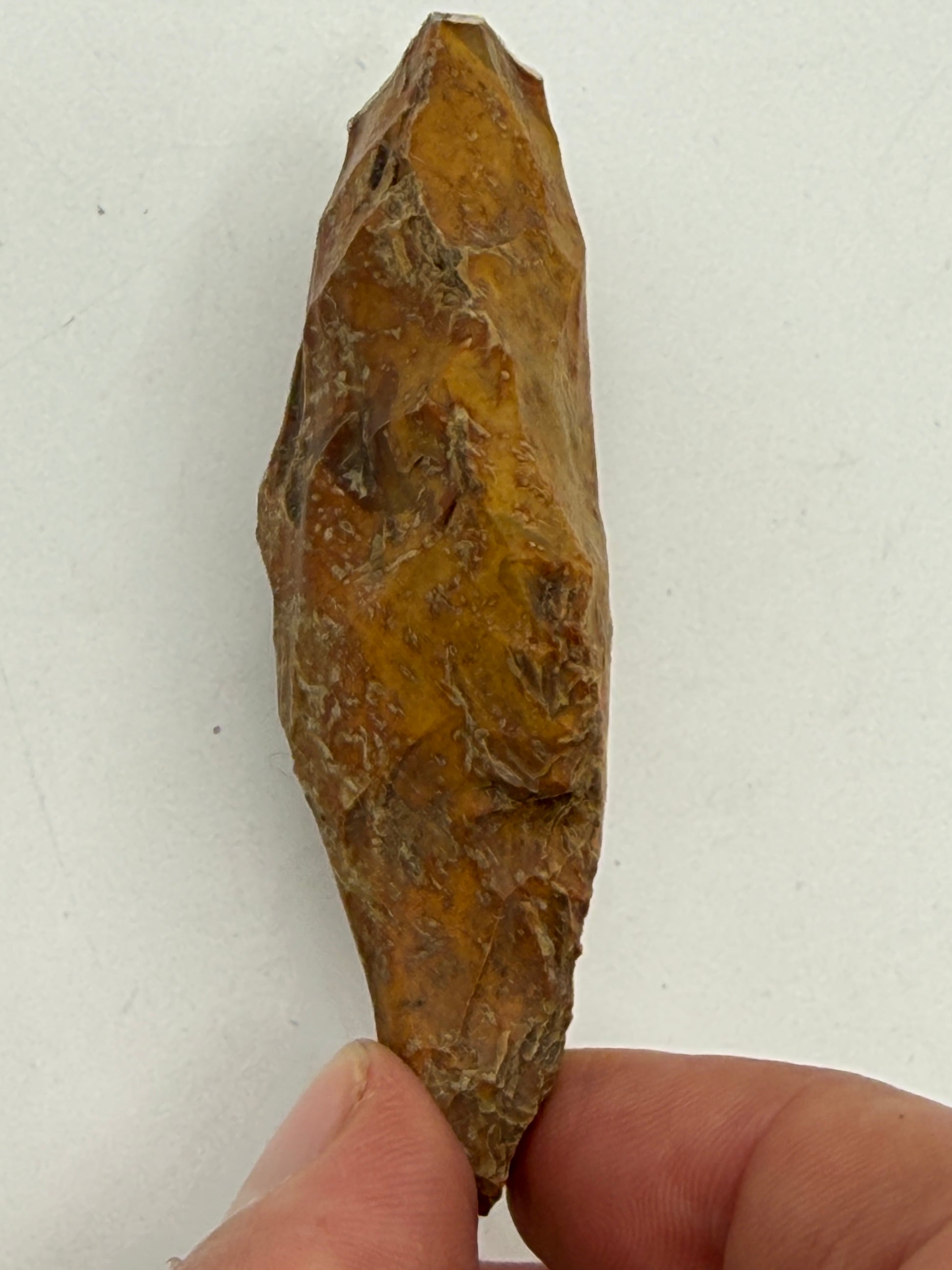 Dansk Stenalder. Spidsøkse i flint. Jæger stenalder: 8800-4800 F.Kr