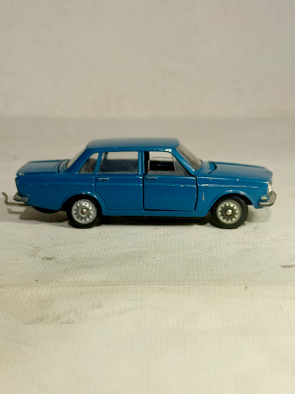 TEKNO Denmark Volvo 144 No. 822.