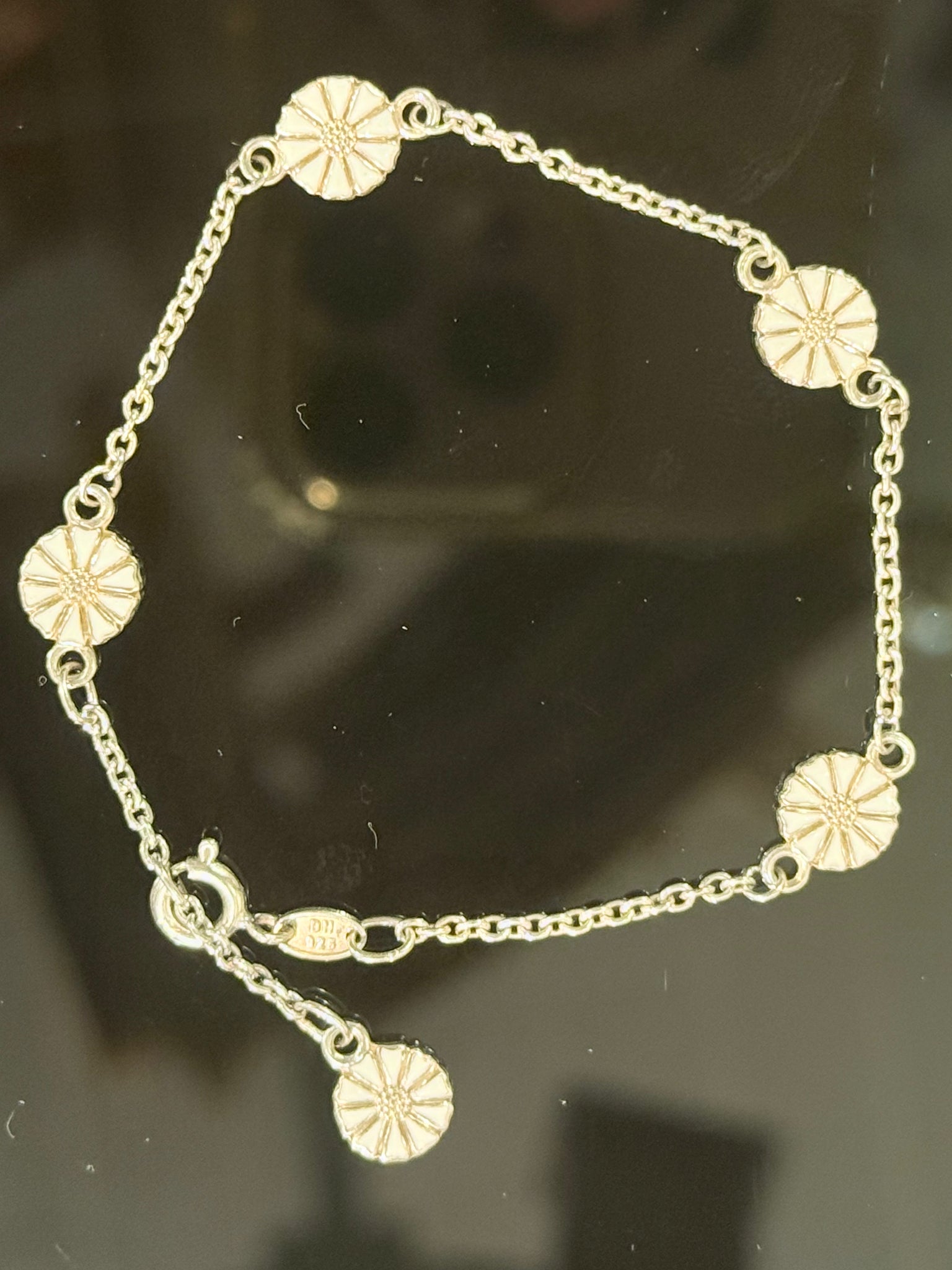 Bernhard Hertz Daisy Marguerite sterling silver bracelet.