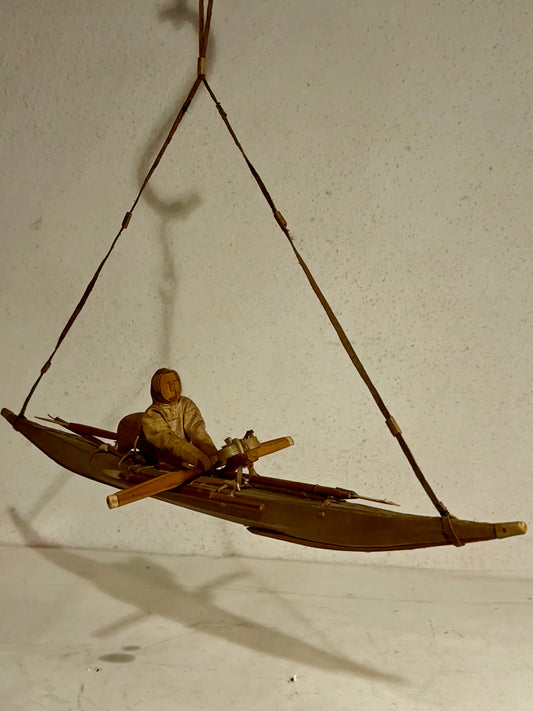 Ældre grønlandsk fanger kajak model, fra midt 1900 tallet.