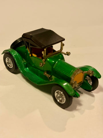 Vintage Lesney Matchbox 1913 Cadillac No.Y-6 metal car, from the 1970s.