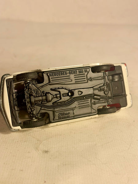 TEKNO Denmark Mercedes-Benz 230 SL No. 929. NEAR MINT
