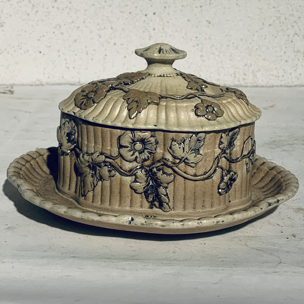 Antik Mettlach Villeroy & Boch sukkerskål, fra 1852-1872.