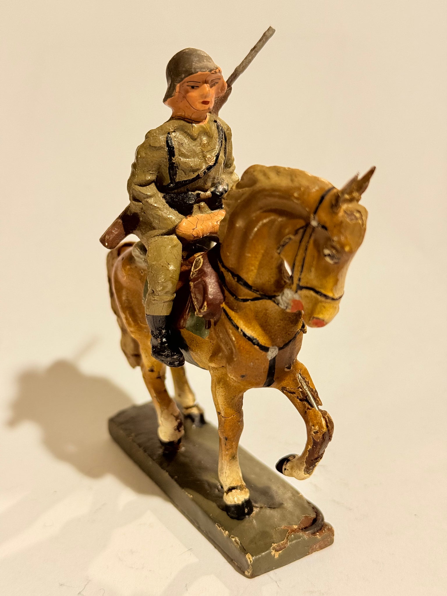 Lineol Dansk soldat til hest, fra 1930érne.