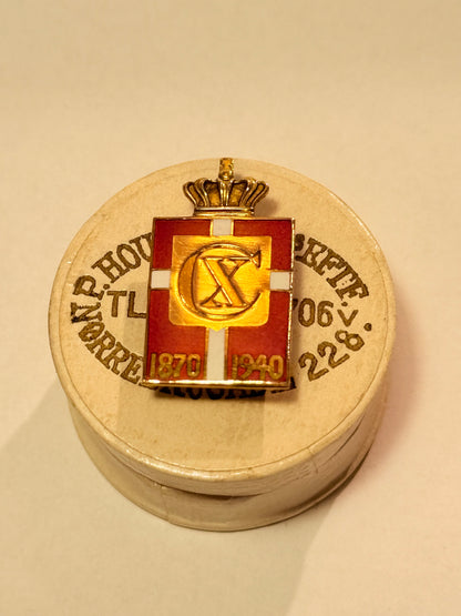 Georg Jensen Guld Chr.X. Kongemærke 1870-1940 til knappehul.